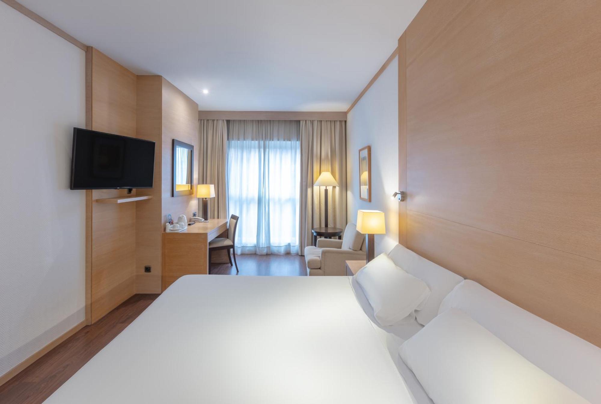 Superior Double or Twin Room,1272799066:JPEG